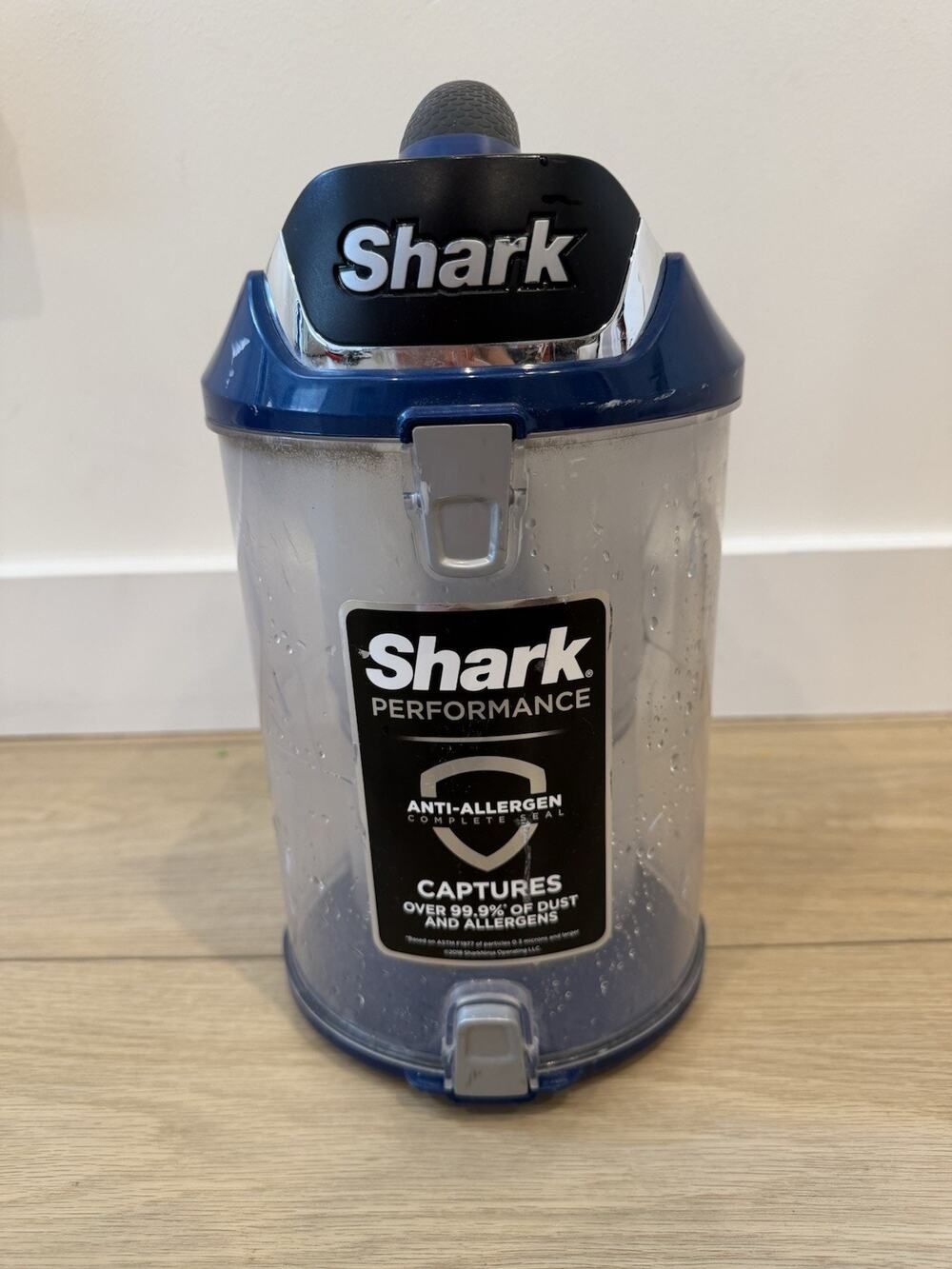 GENUINE Shark Replacement Vacuum Parts Dust Bin UV700 31 Lift-Away OEM